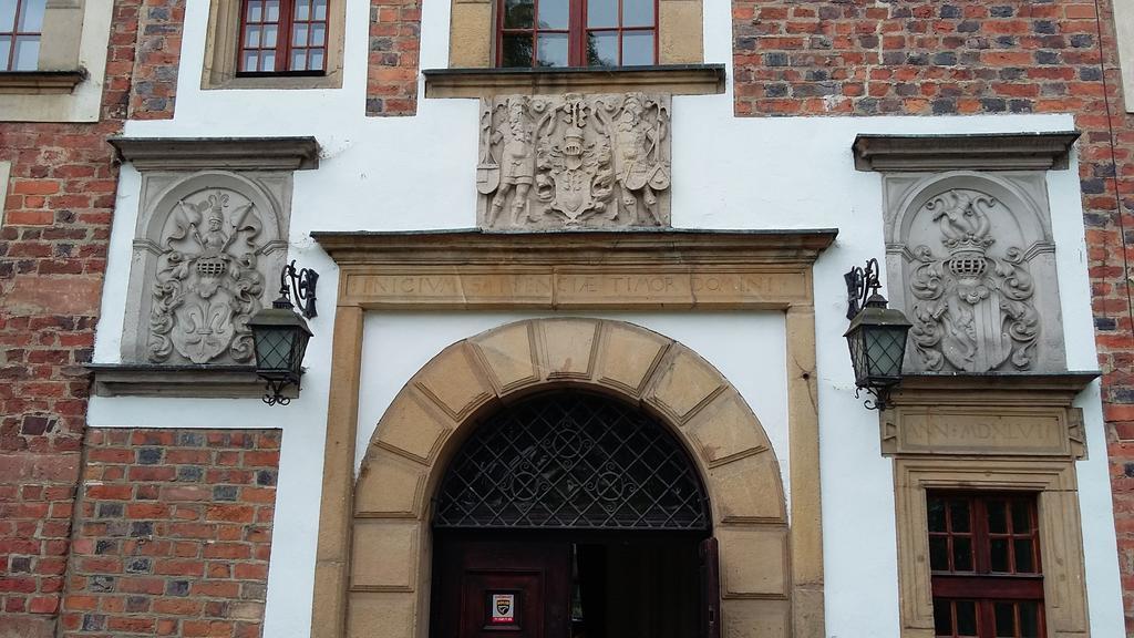 Frühstückspension Zamek Na Wodzie W Wojnowicach Wojnowice (Lower Silesia)